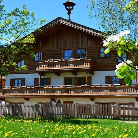 Kleintödlinggut Bauernhof *