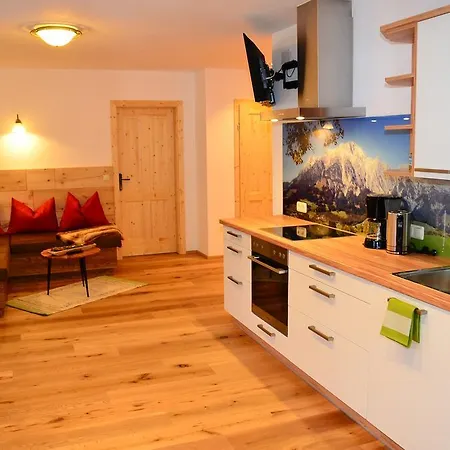 Kleintoedlinggut * Leogang