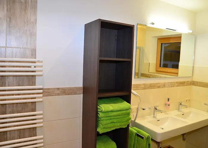 农家乐 Kleintoedlinggut 莱奥冈