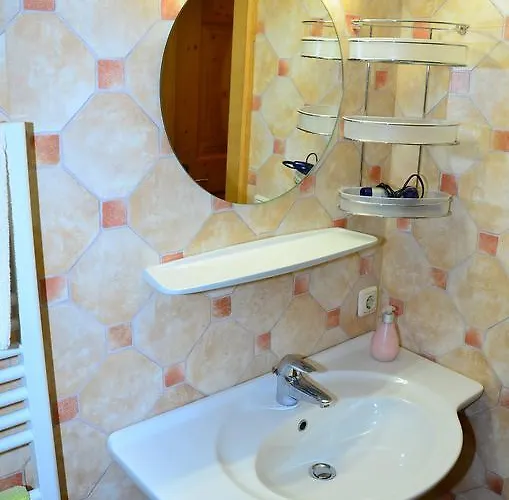 Kleintoedlinggut * 莱奥冈